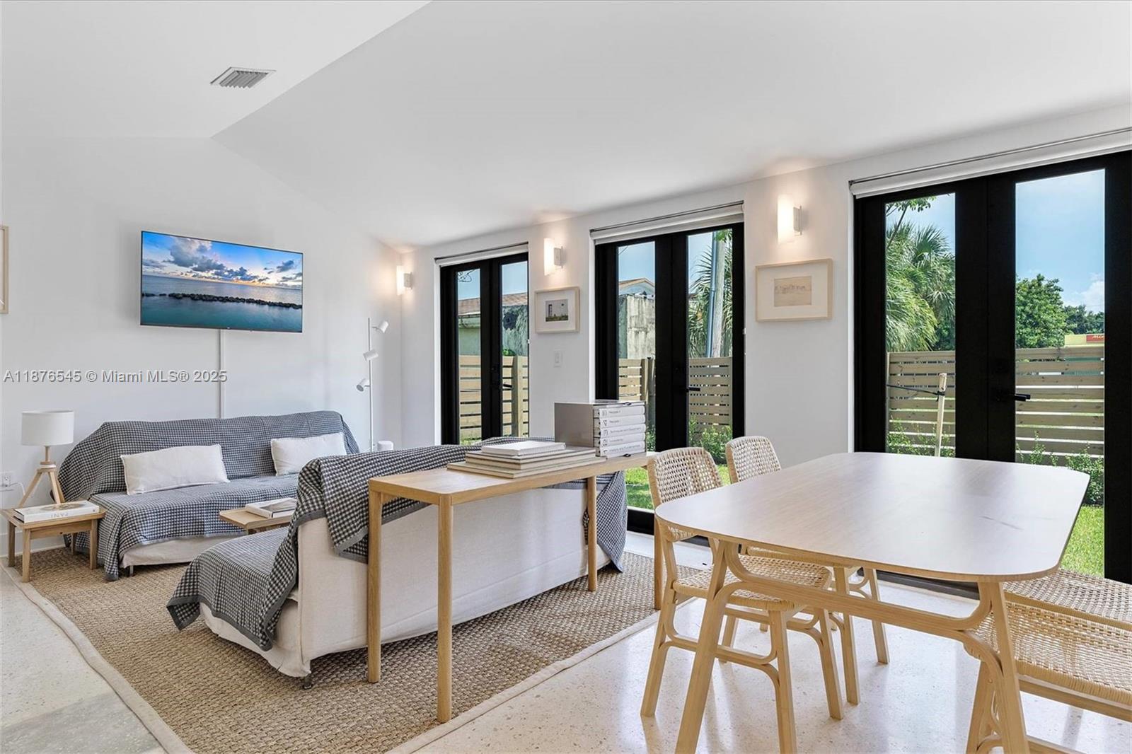 BOWLING GREEN EXTENSION - Residential Income