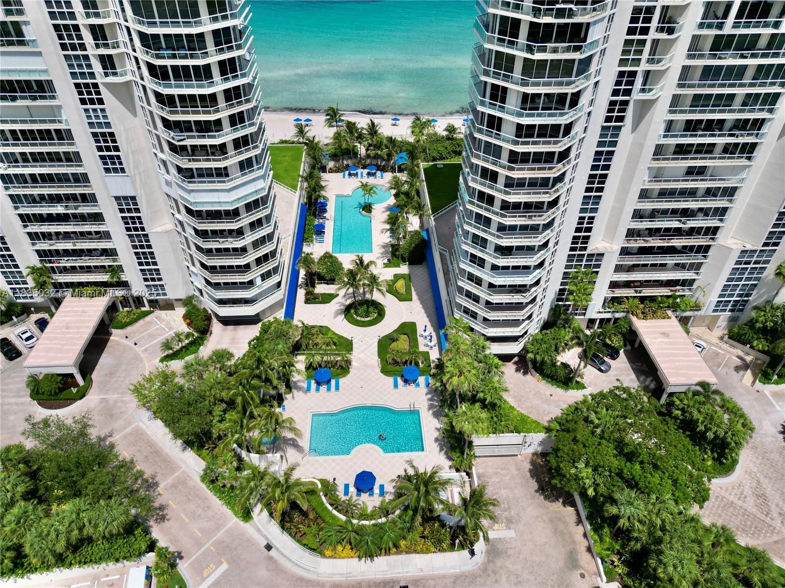 RENAISSANCE ON THE OCEAN - Residential