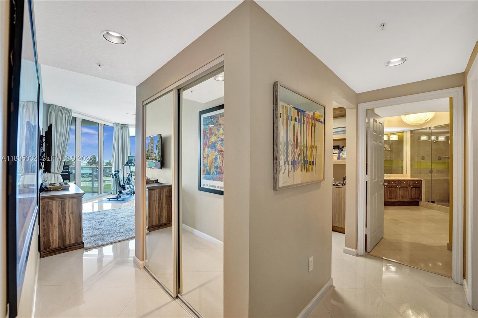 RENAISSANCE ON THE OCEAN - Residential