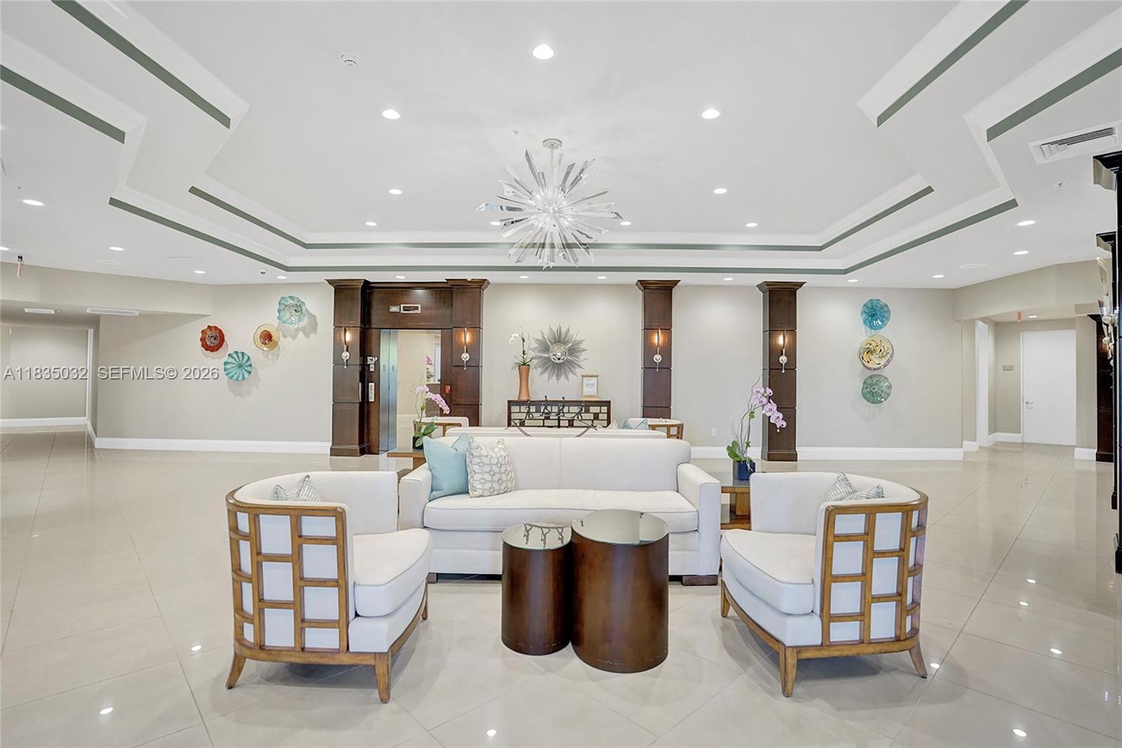 RENAISSANCE ON THE OCEAN - Residential