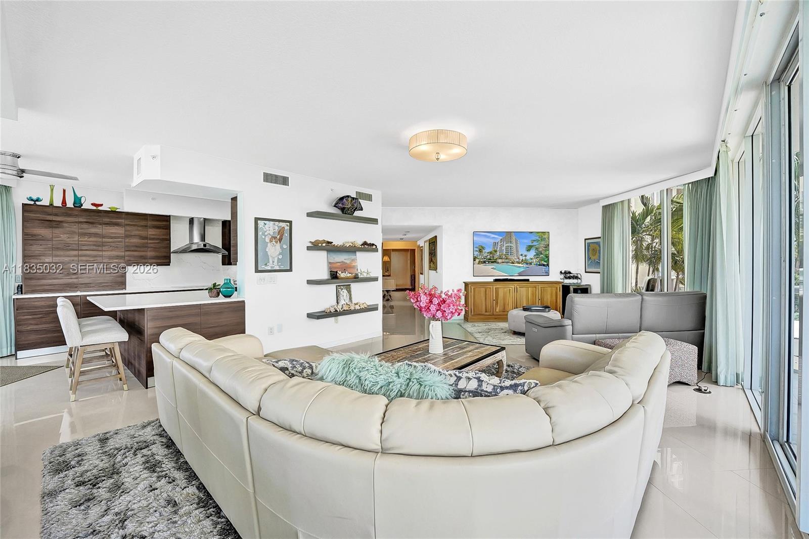 RENAISSANCE ON THE OCEAN - Residential