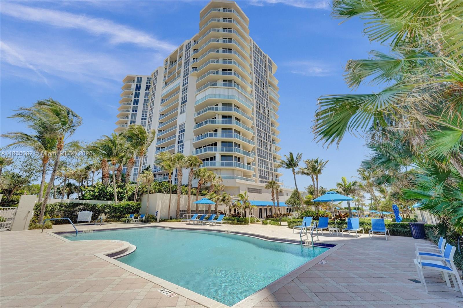 RENAISSANCE ON THE OCEAN - Residential