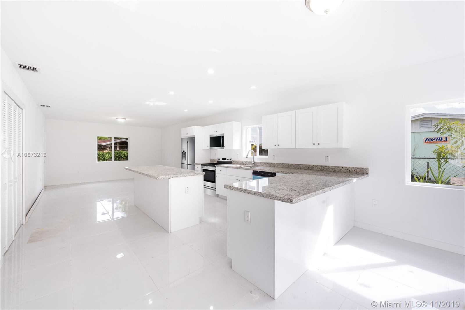 SCHOOL HOUSE SUB - Residential
