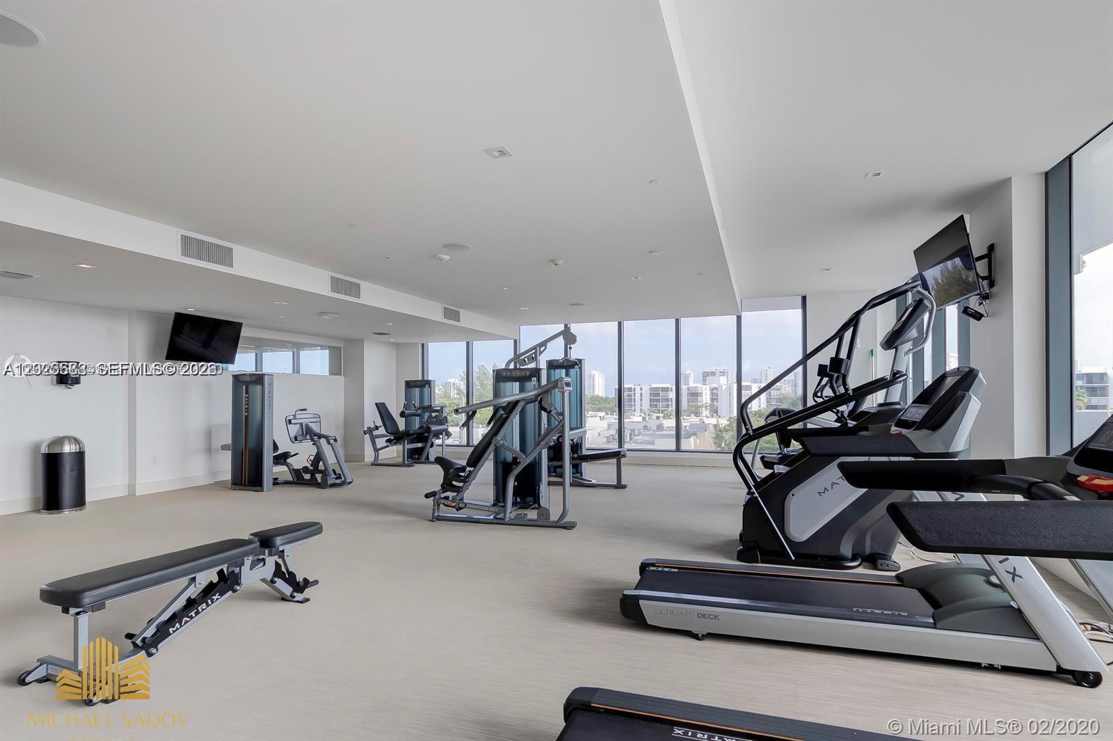 AVENTURA PARKSQUARE RESID - Residential