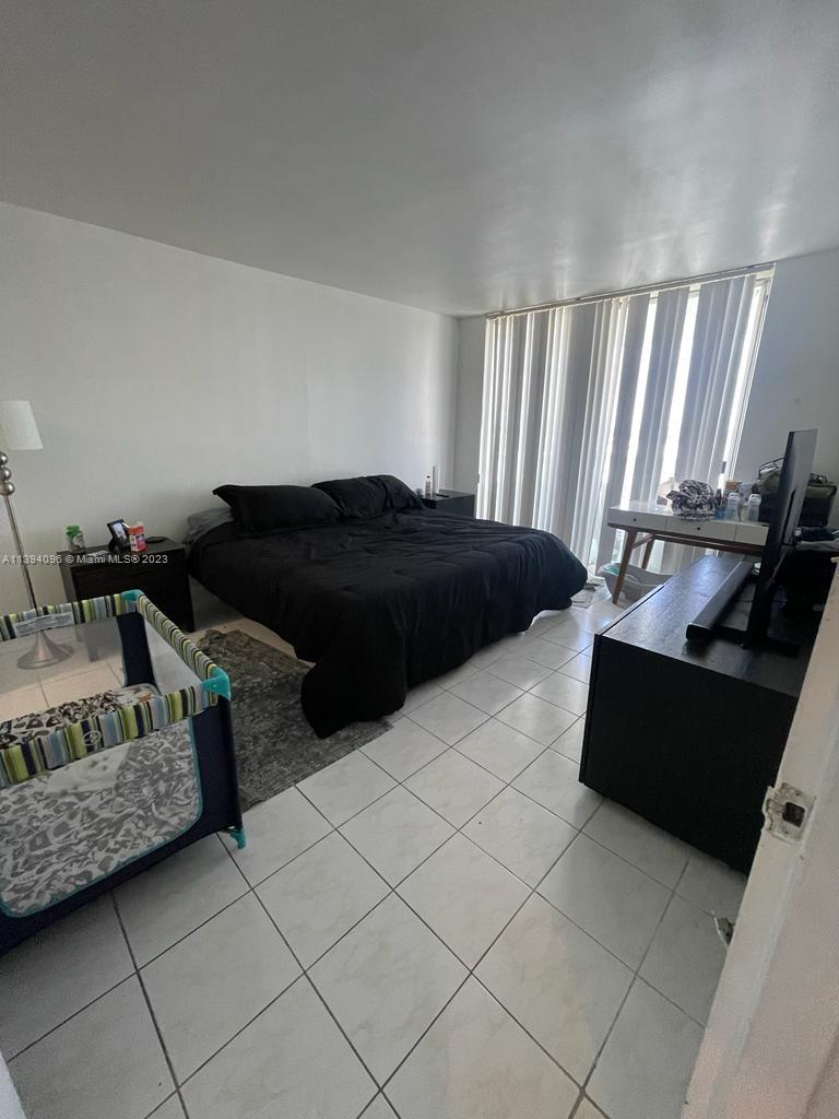 This 2 Bedroom 1.5 Bath is located right on the Miami River with water views. Watch the boats go by from the large balcony. Large walk-in master closet. Laundry in the same floor. Gated Community with security. NO SHORT-TERM RENTALS.