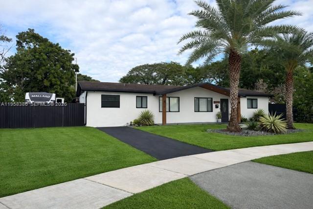 KENDALE LAKES SEC 4 - Residential