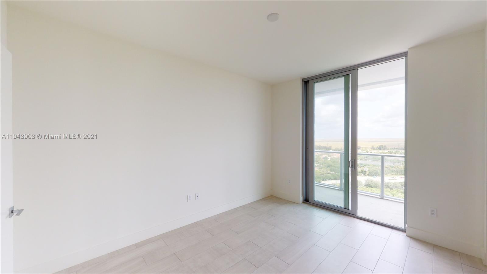 METROPICA NORTH TOWER ONE - Residential