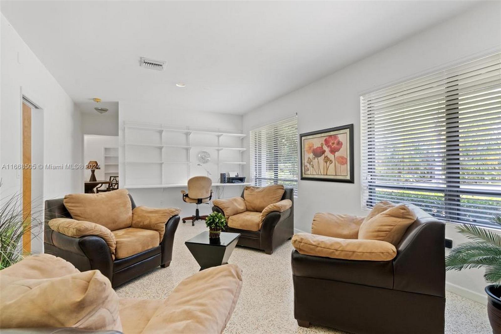 HELMS COUNTRY ESTATES RE- - Residential