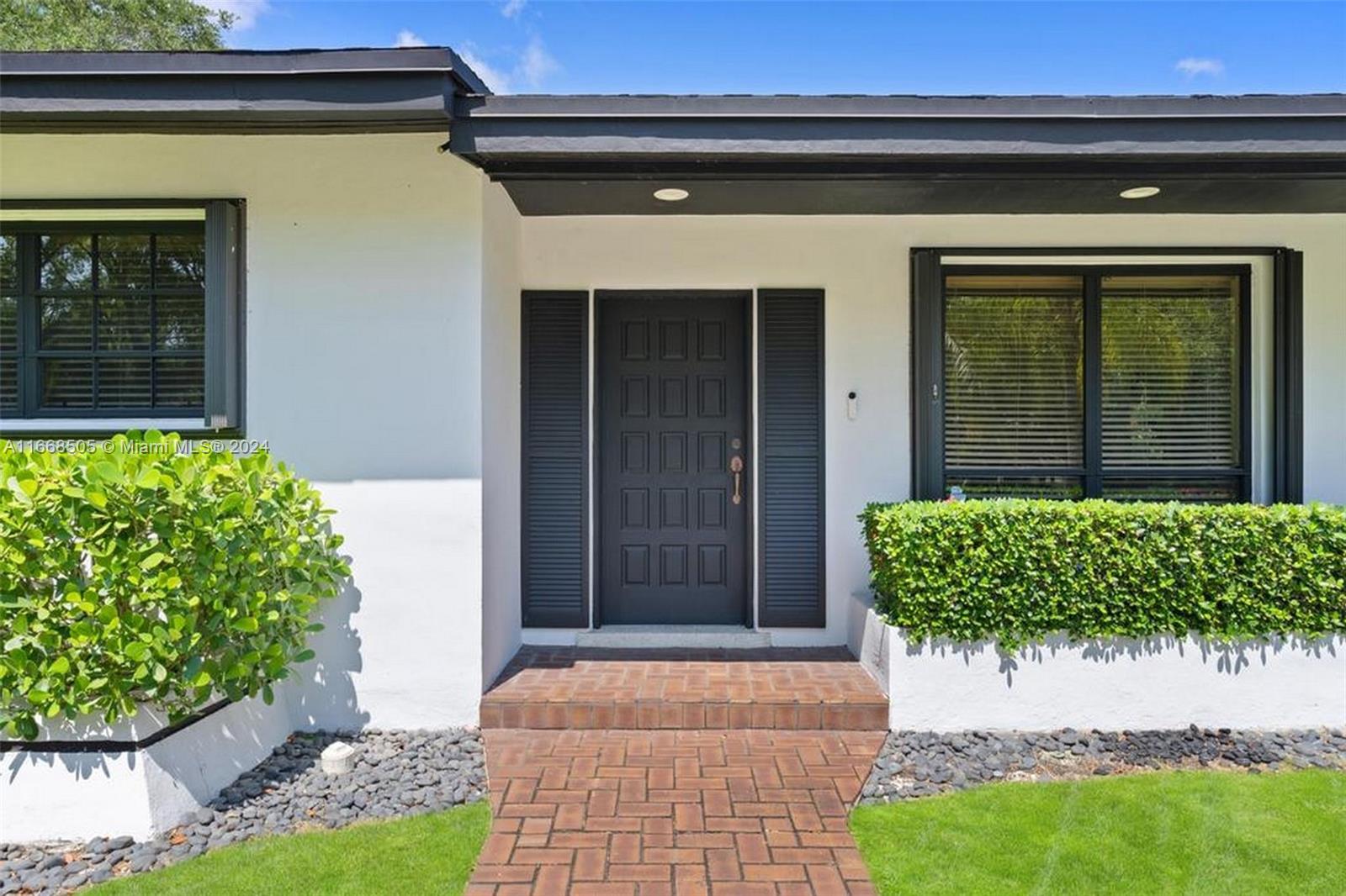 HELMS COUNTRY ESTATES RE- - Residential