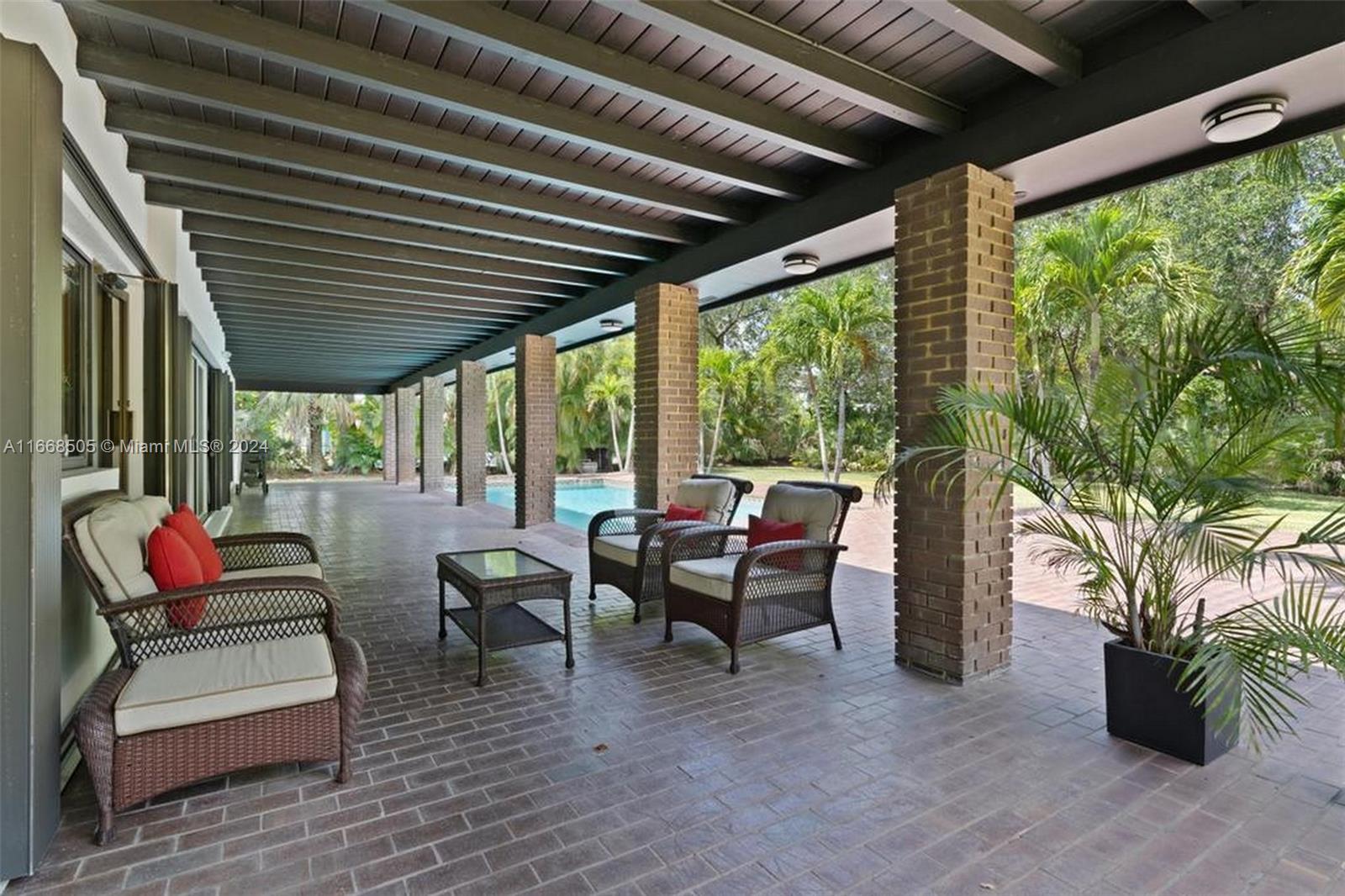 HELMS COUNTRY ESTATES RE- - Residential