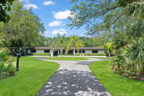 A home in Pinecrest