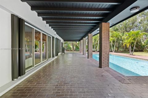 A home in Pinecrest