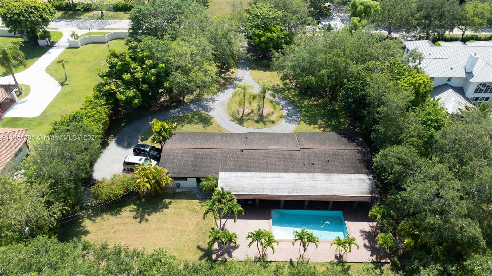 HELMS COUNTRY ESTATES RE- - Residential