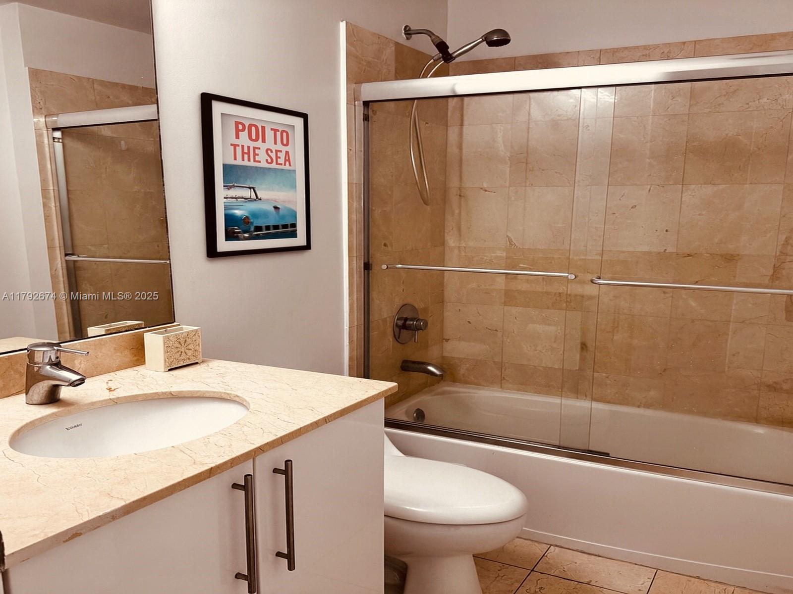 AVENTURA MARINA CONDO NUM - Residential