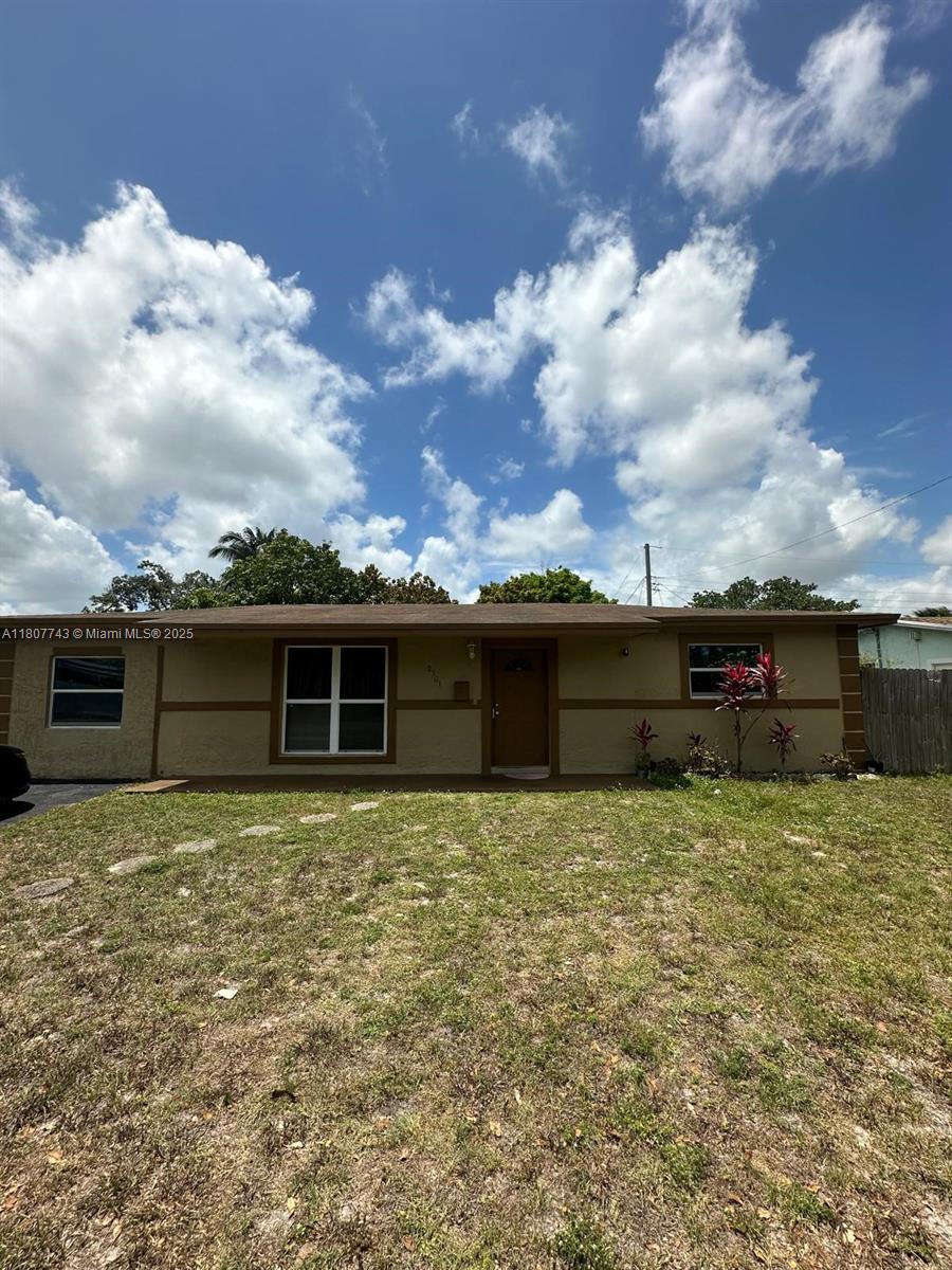 2301 Nw 43rd Ter, Lauderhill, Miami-Dade County, Florida - 3 Bedrooms  
1 Bathrooms - 