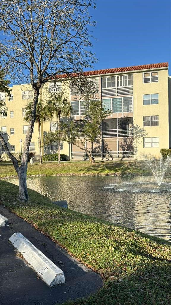 COURTYARDS OF BROWARD CON - Residential
