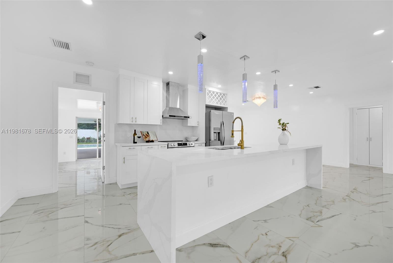 RICHARDS MIAMI SHORES - Residential