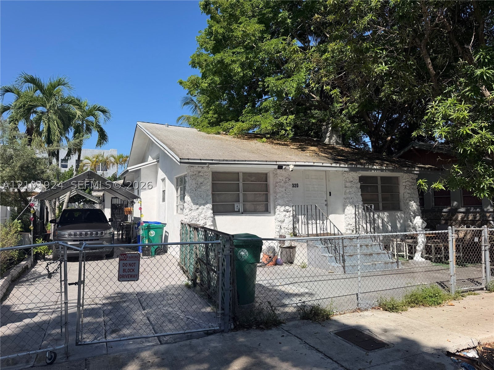 320 NW 11th Ave
