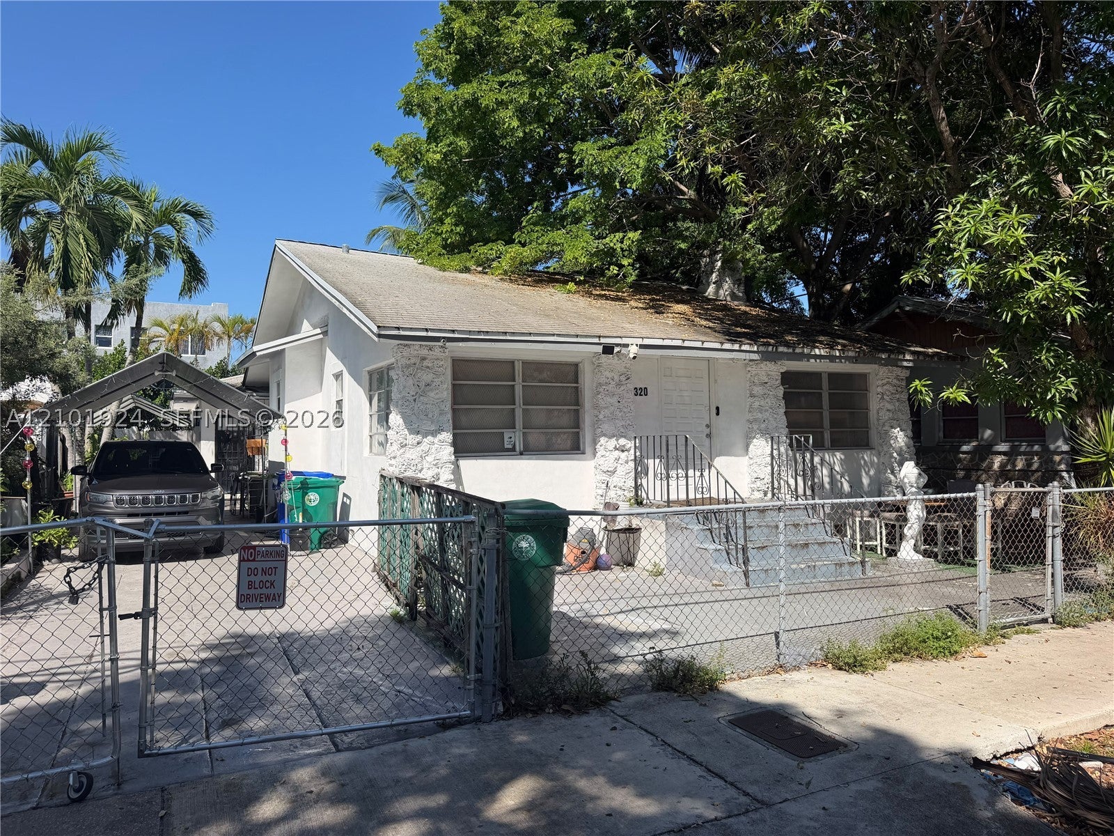 320 NW 11th Ave