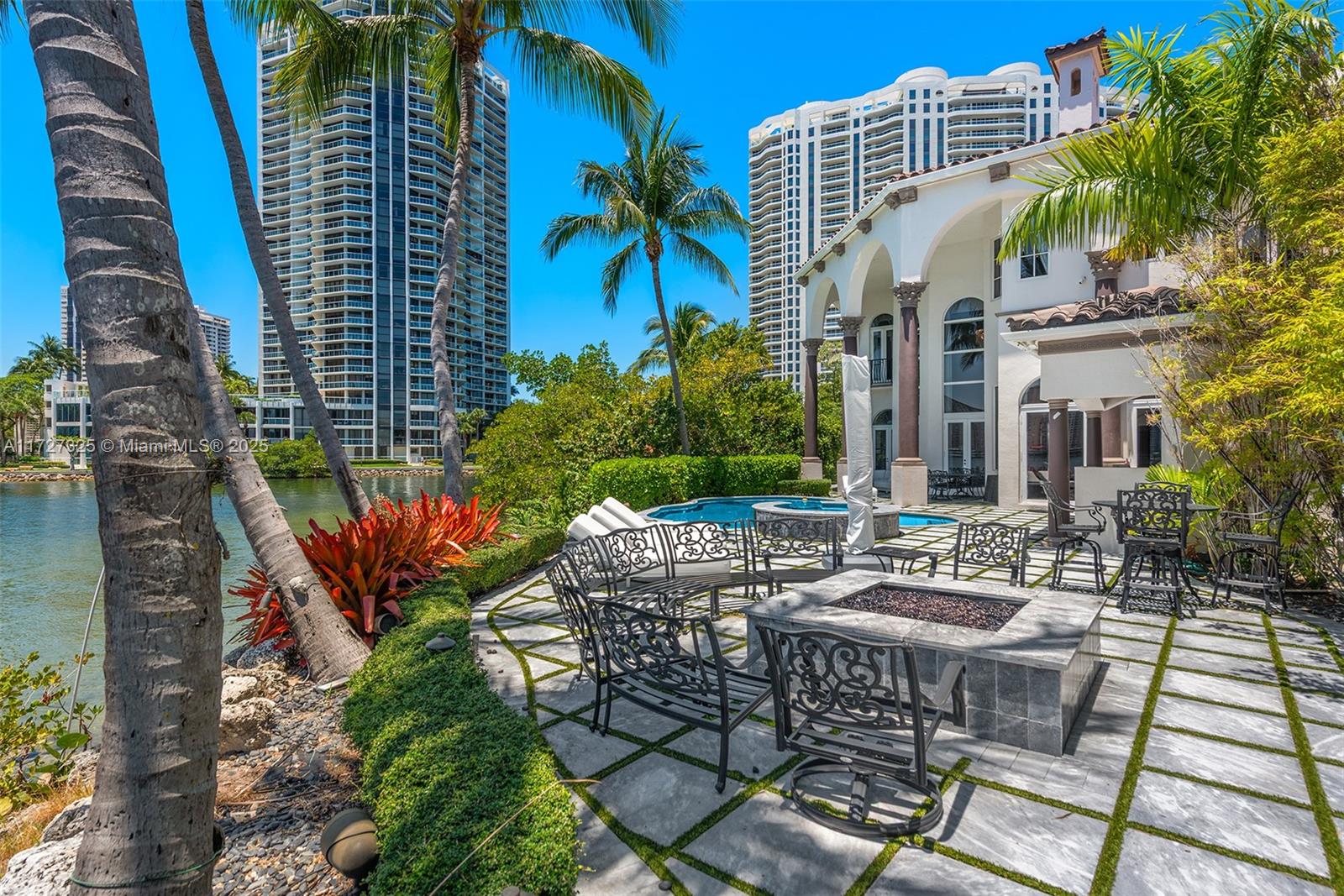 3914 Island Estates Dr