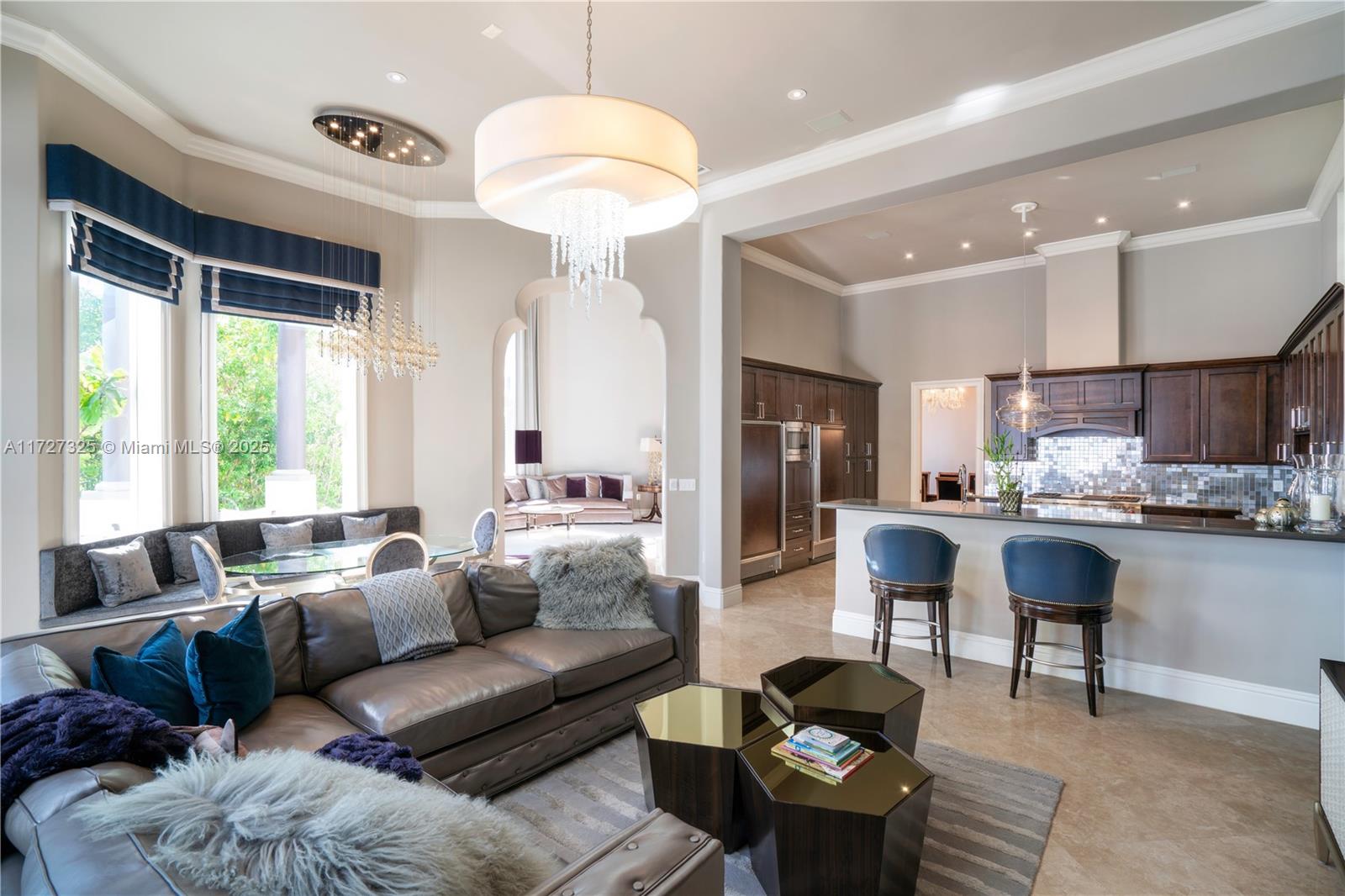 ISLAND ESTATES - Residential