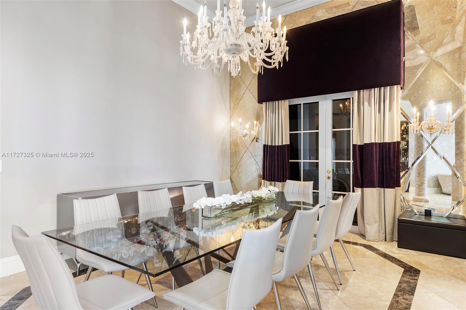 ISLAND ESTATES - Residential