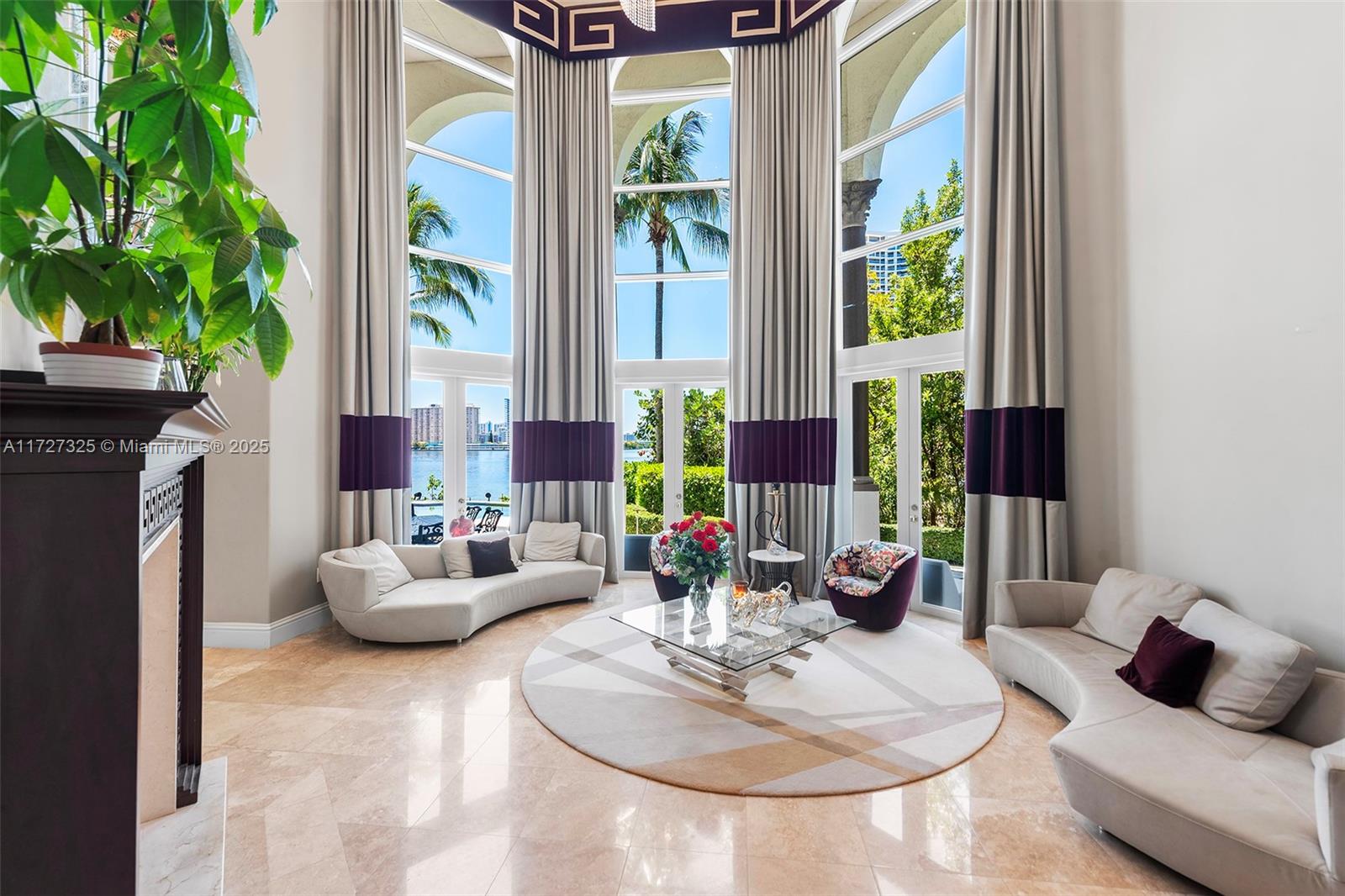 ISLAND ESTATES - Residential