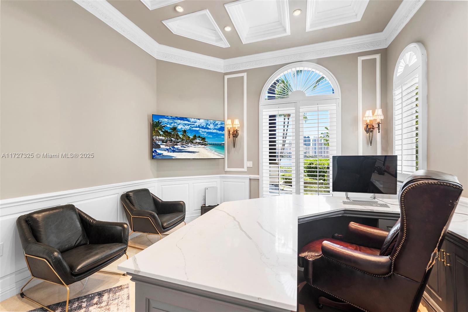 ISLAND ESTATES - Residential