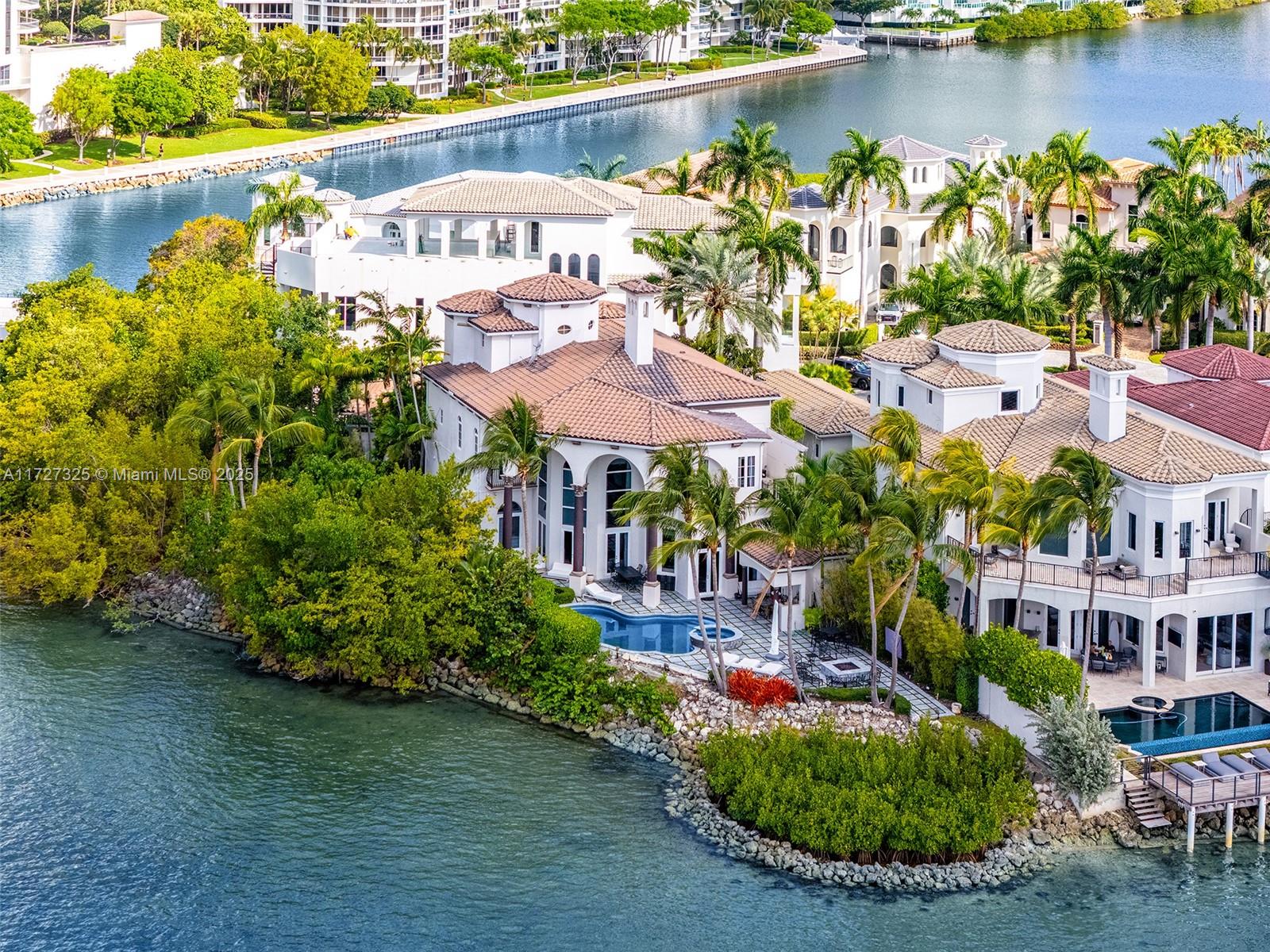 ISLAND ESTATES - Residential