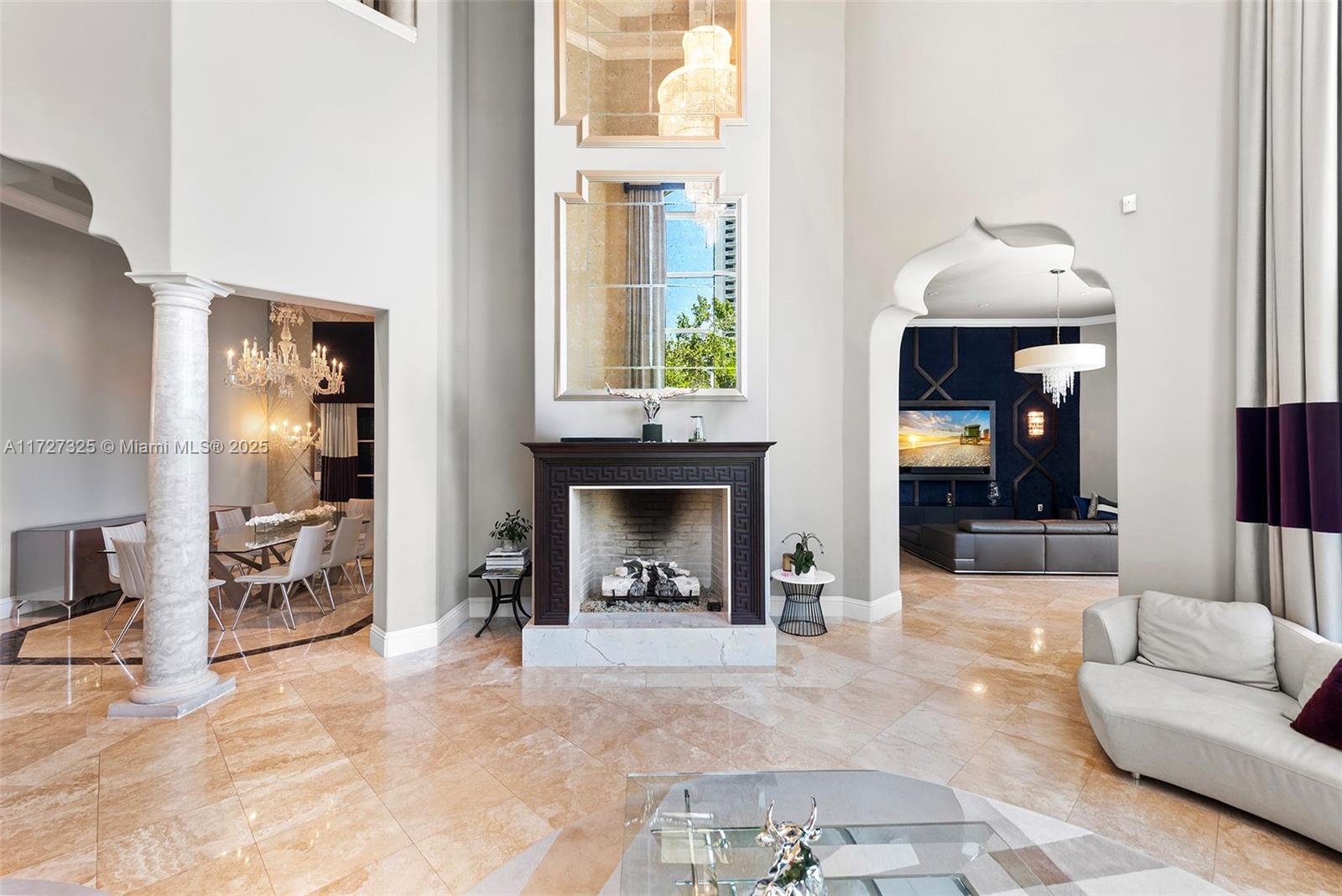 ISLAND ESTATES - Residential