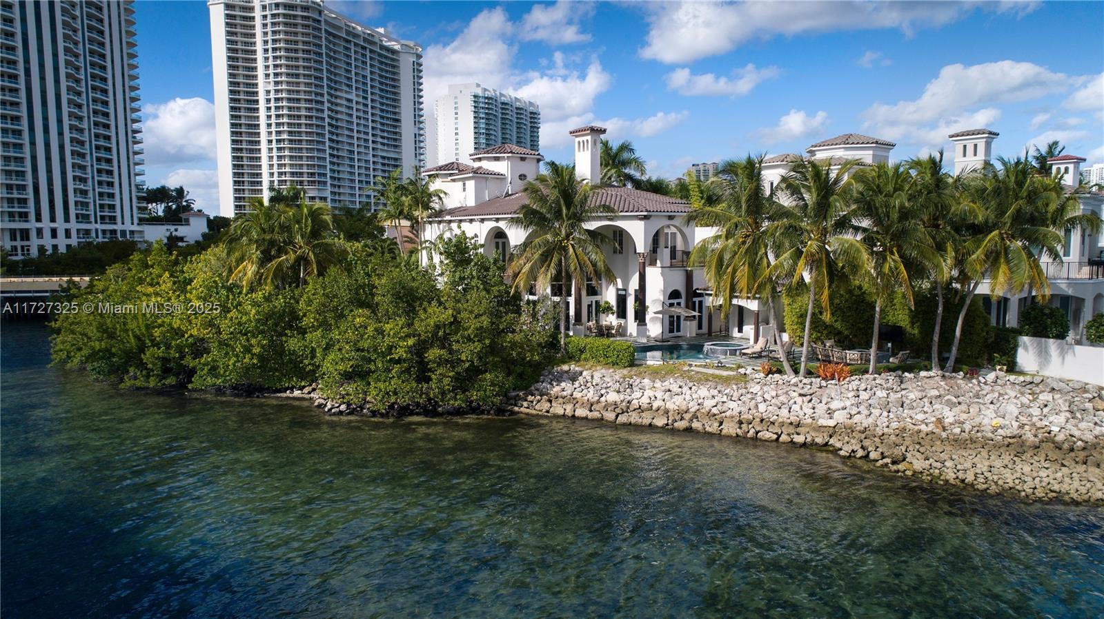 ISLAND ESTATES - Residential