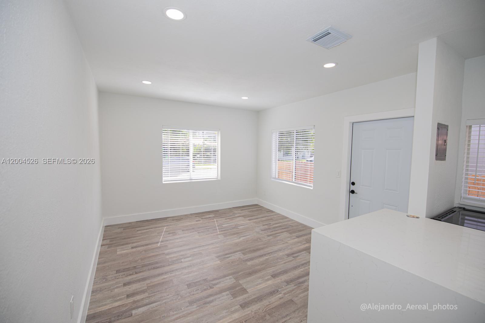 AUBURN HEIGHTS - Residential Income