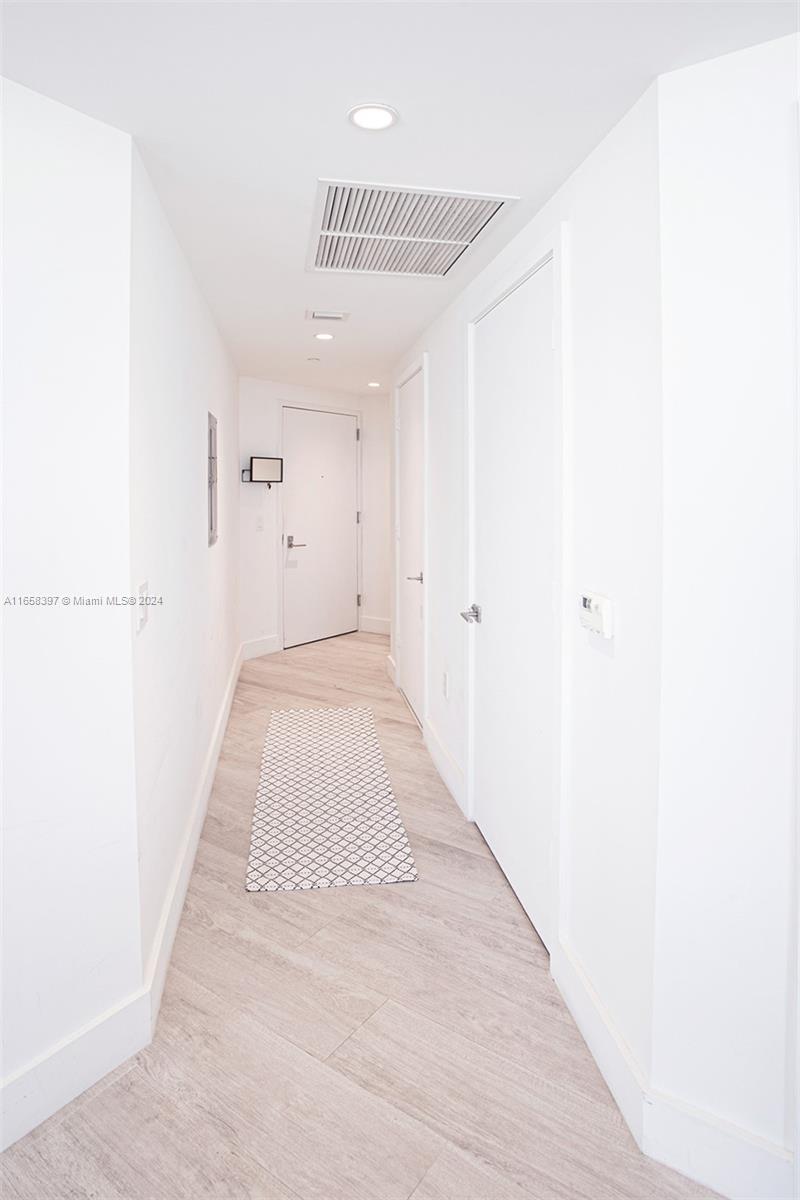 3401 MIDTOWN CONDO - Residential Lease