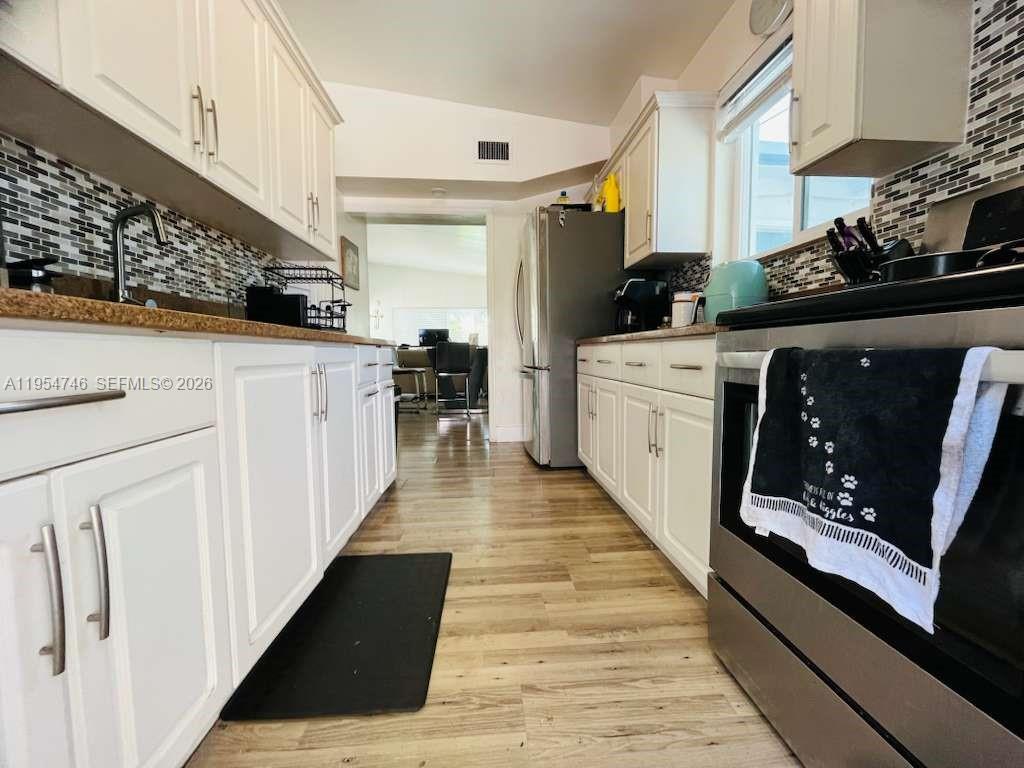 LYNDALE SECOND ADDITION - Residential