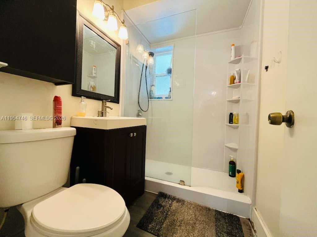 LYNDALE SECOND ADDITION - Residential