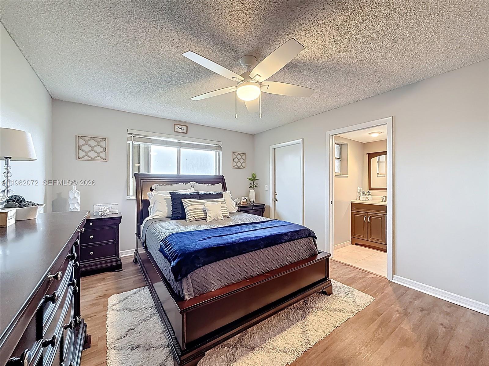 COUNTRY LANE CONDO #2 - Residential