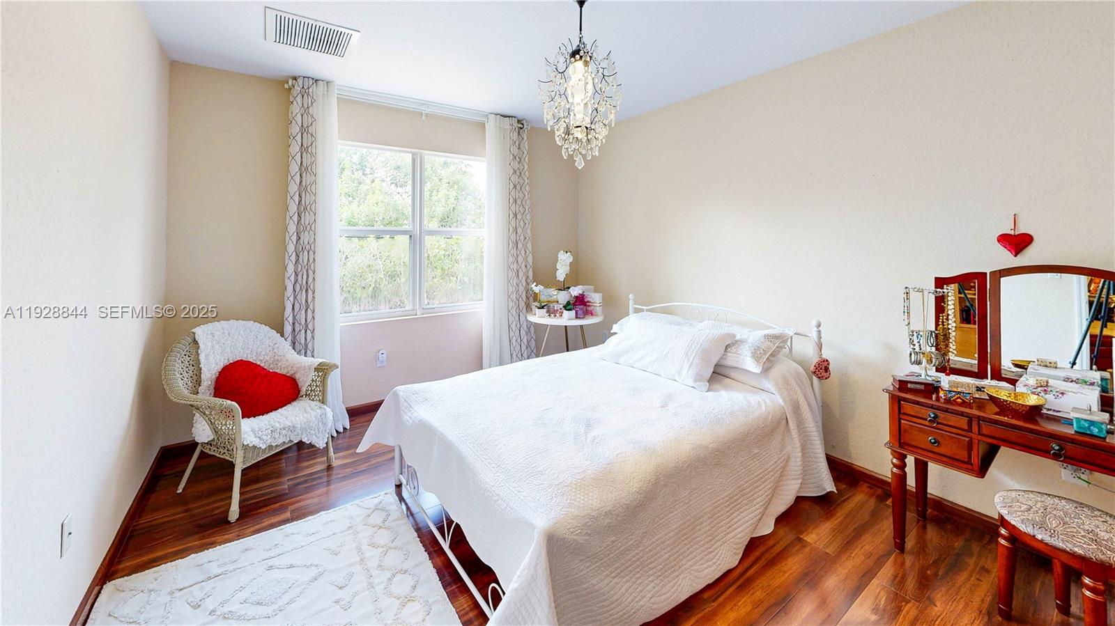 RAULS PLACE AT OASIS - Residential