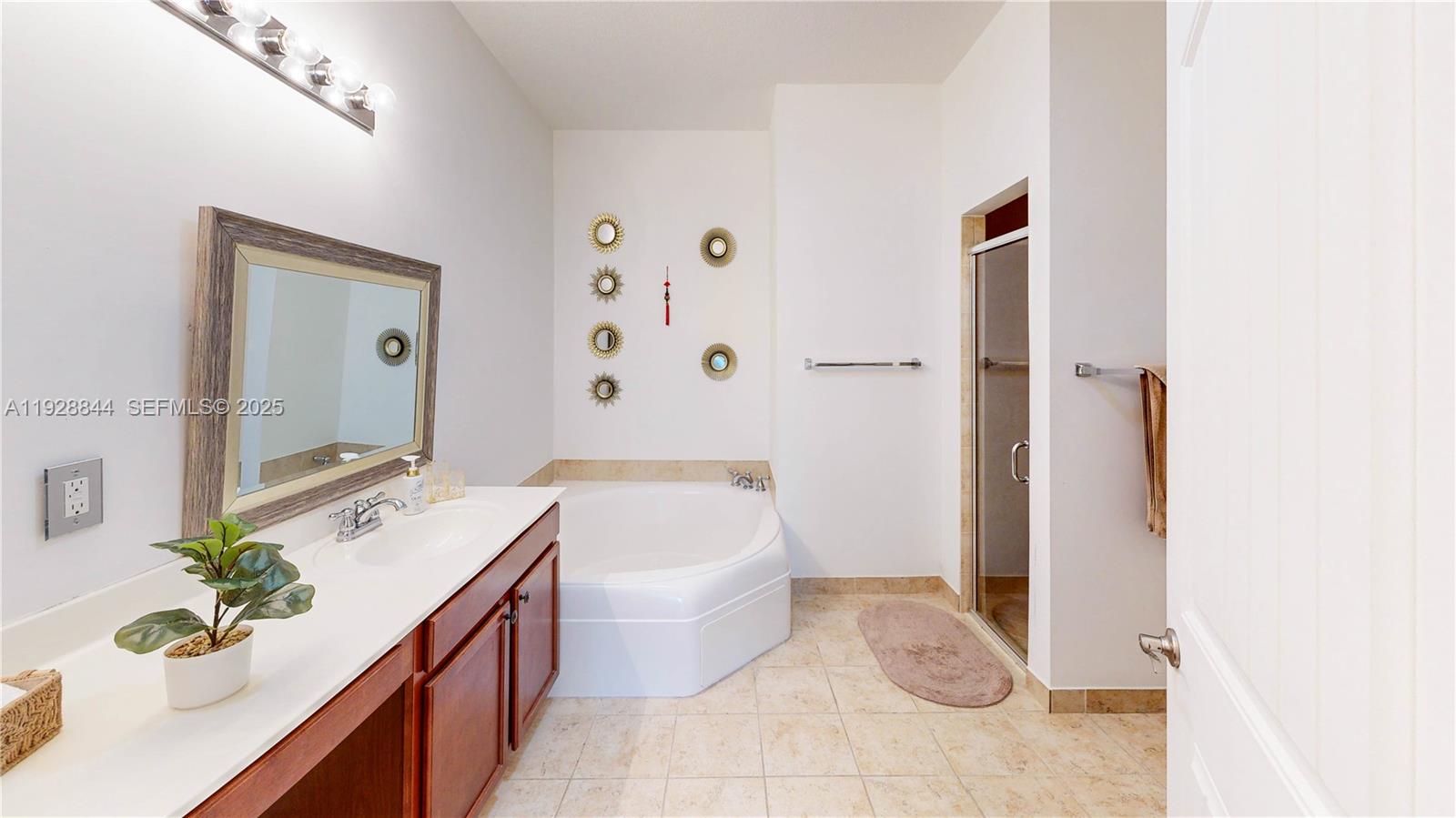 RAULS PLACE AT OASIS - Residential