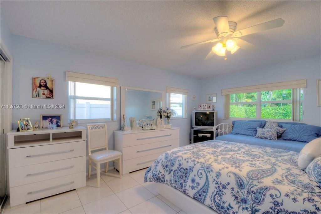 Photo of 4808 NE 25th Ave #1-2, Fort Lauderdale, FL 33308 (MLS # A11697568)