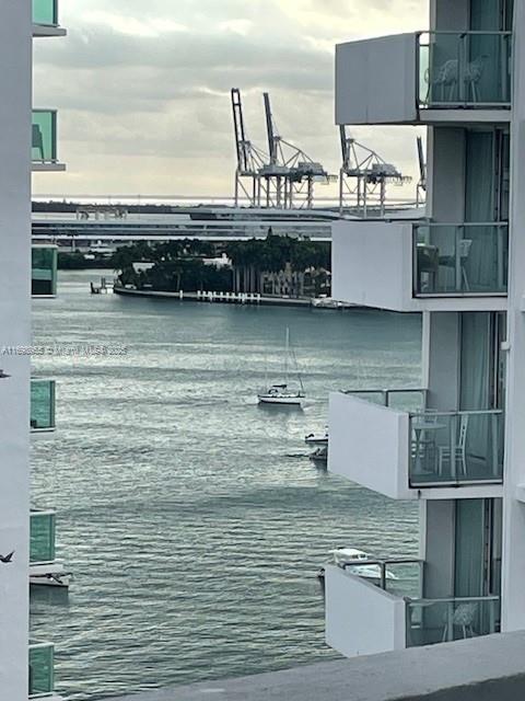 1100 WEST CONDO HOTEL - Residential Lease