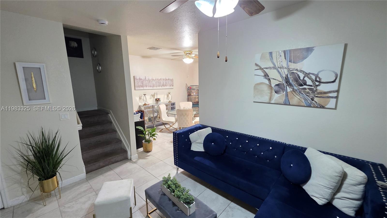 BAYWINDS OF GALAPAGOS FIR - Residential