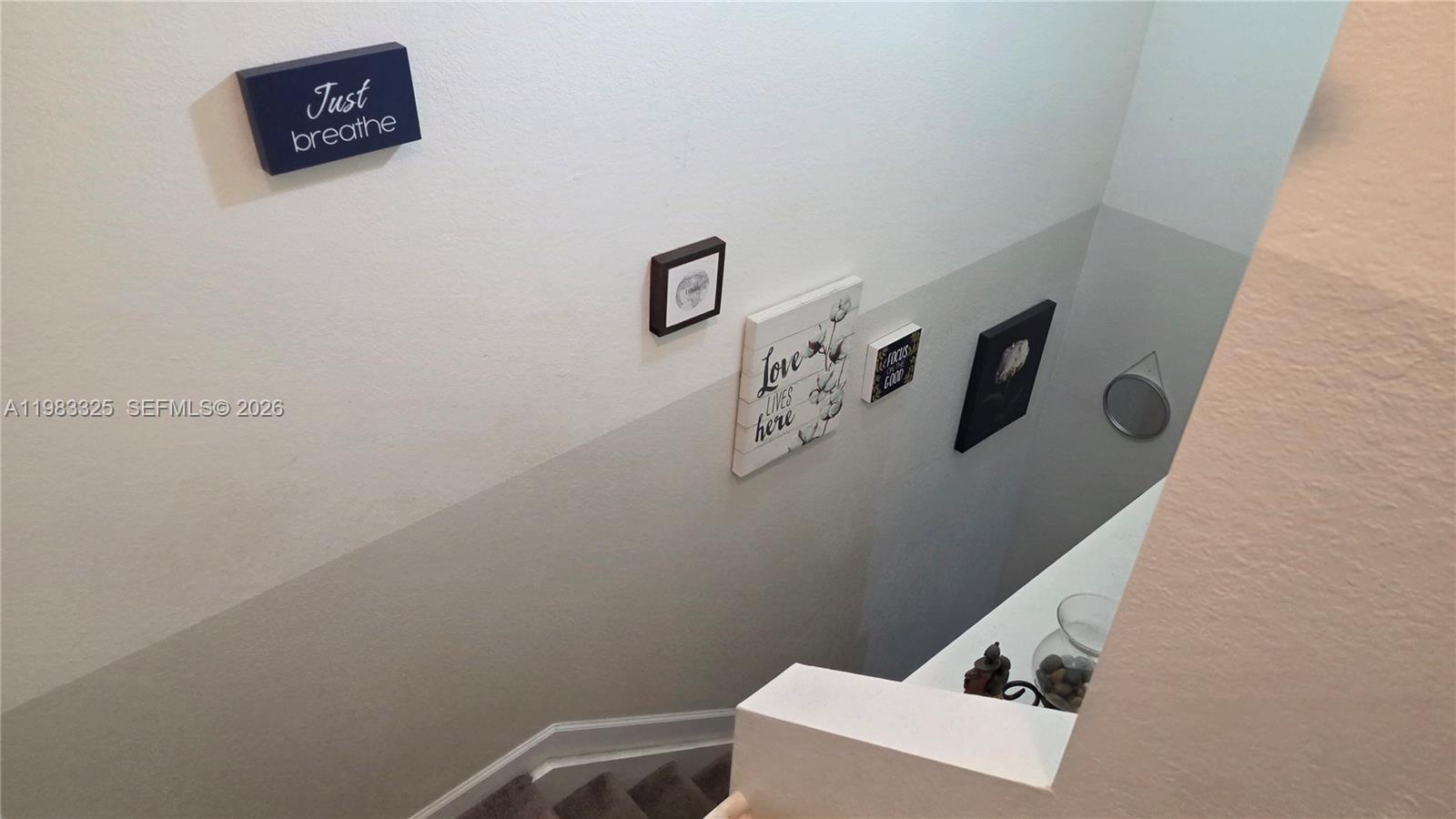 BAYWINDS OF GALAPAGOS FIR - Residential