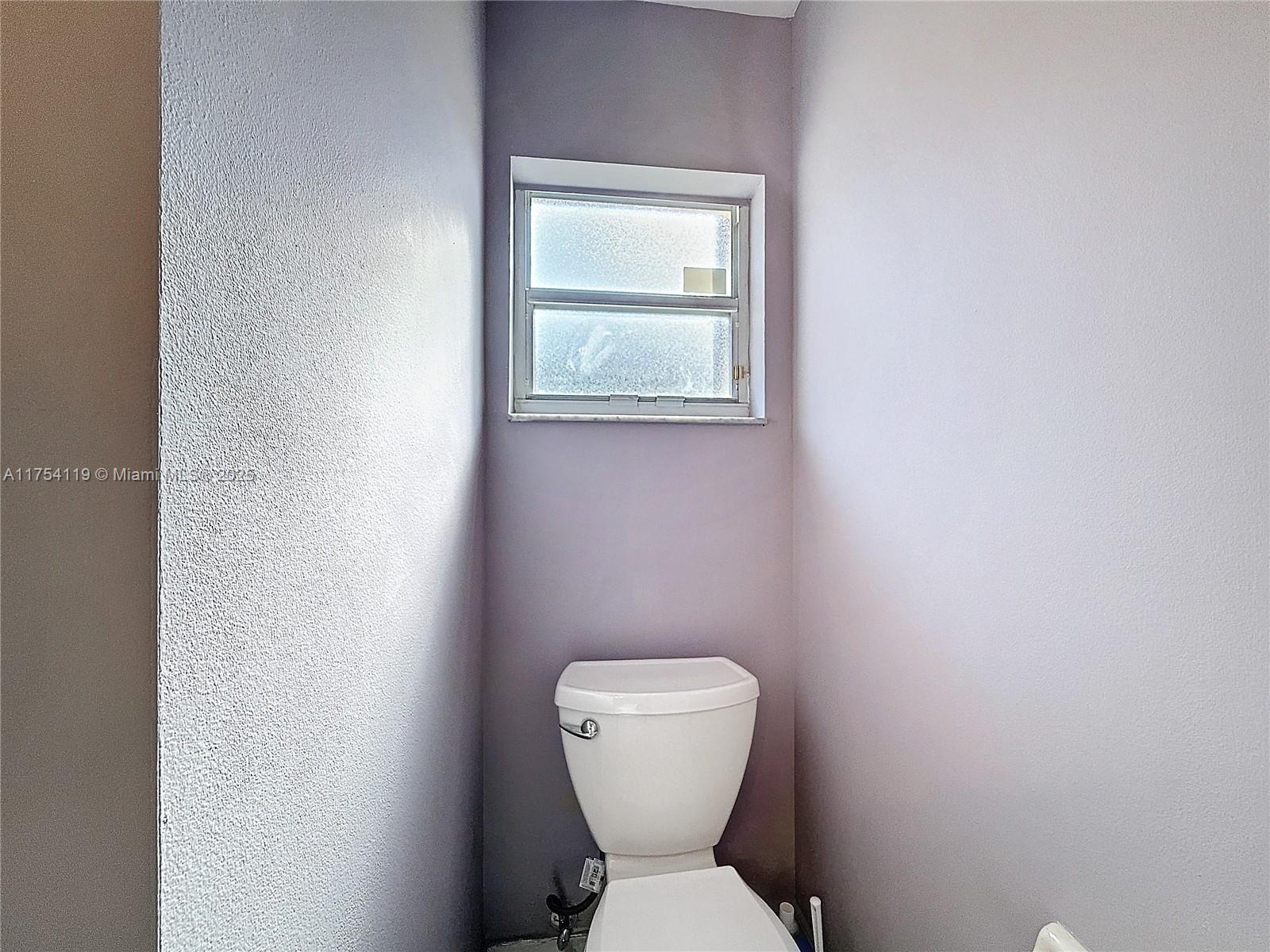 SAUSALITO PLACE - Residential