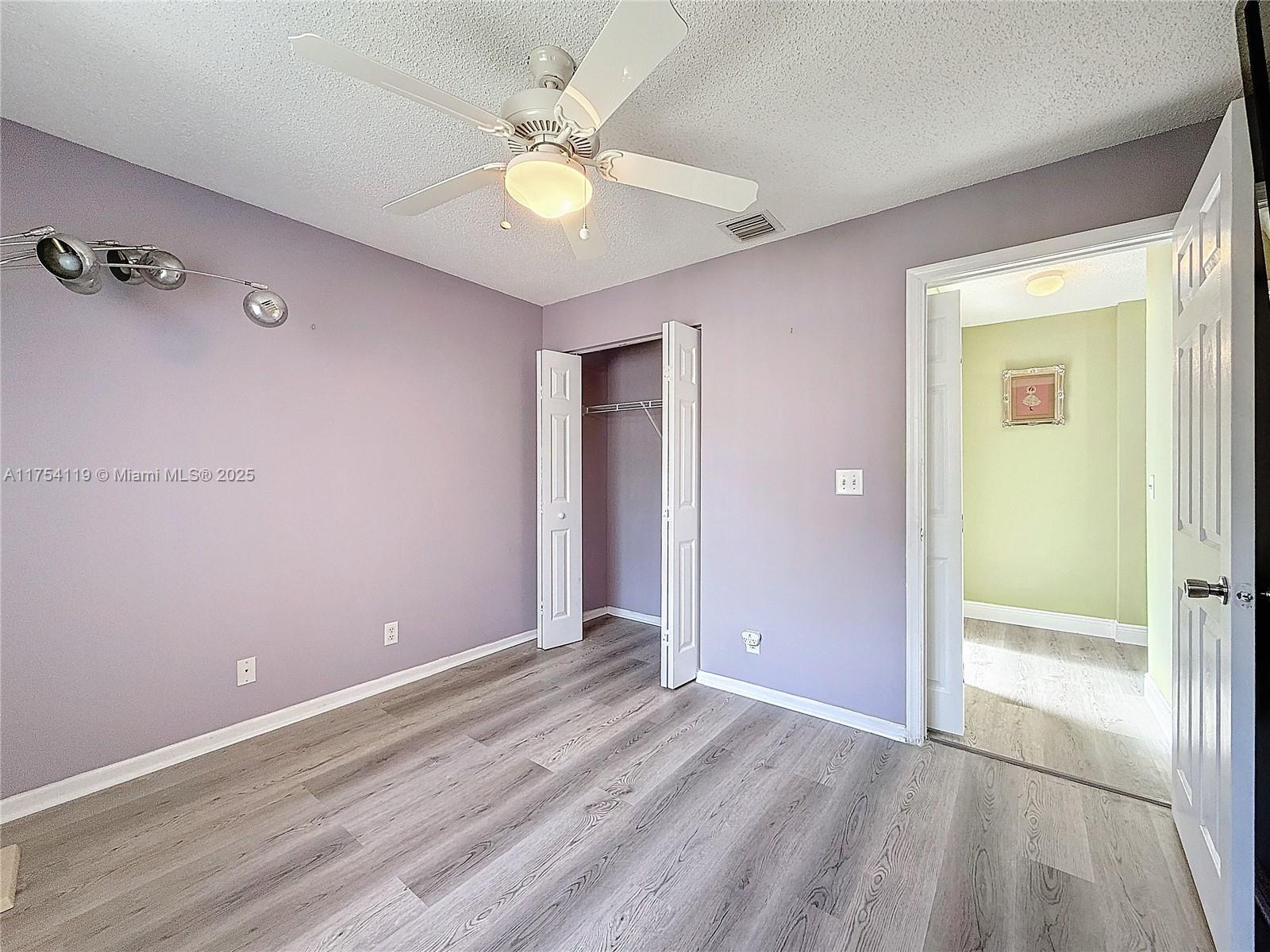 SAUSALITO PLACE - Residential