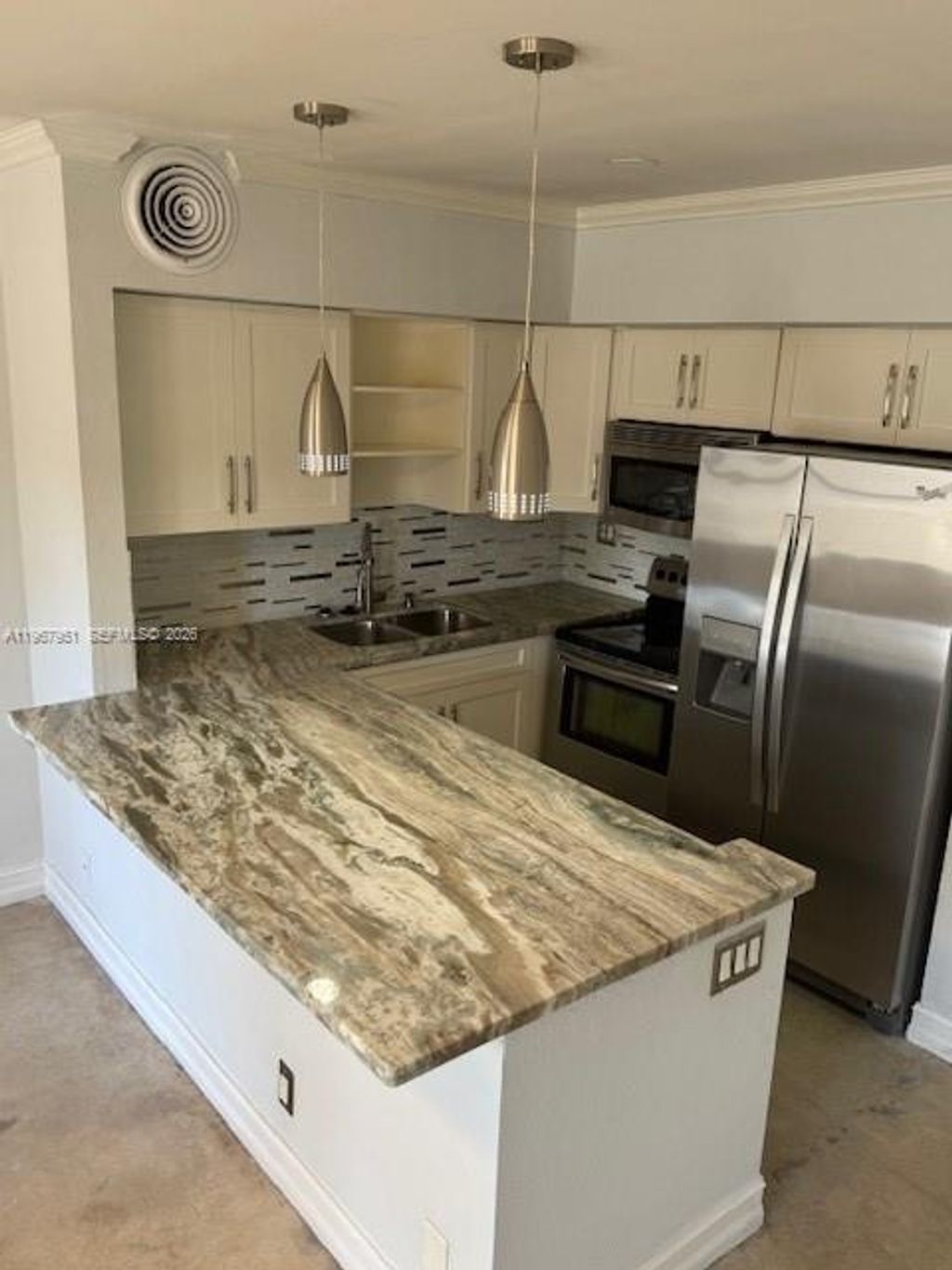 Photo of 4521 NE 21st Ave #3, Fort Lauderdale, FL 33308 (MLS # A11967951)