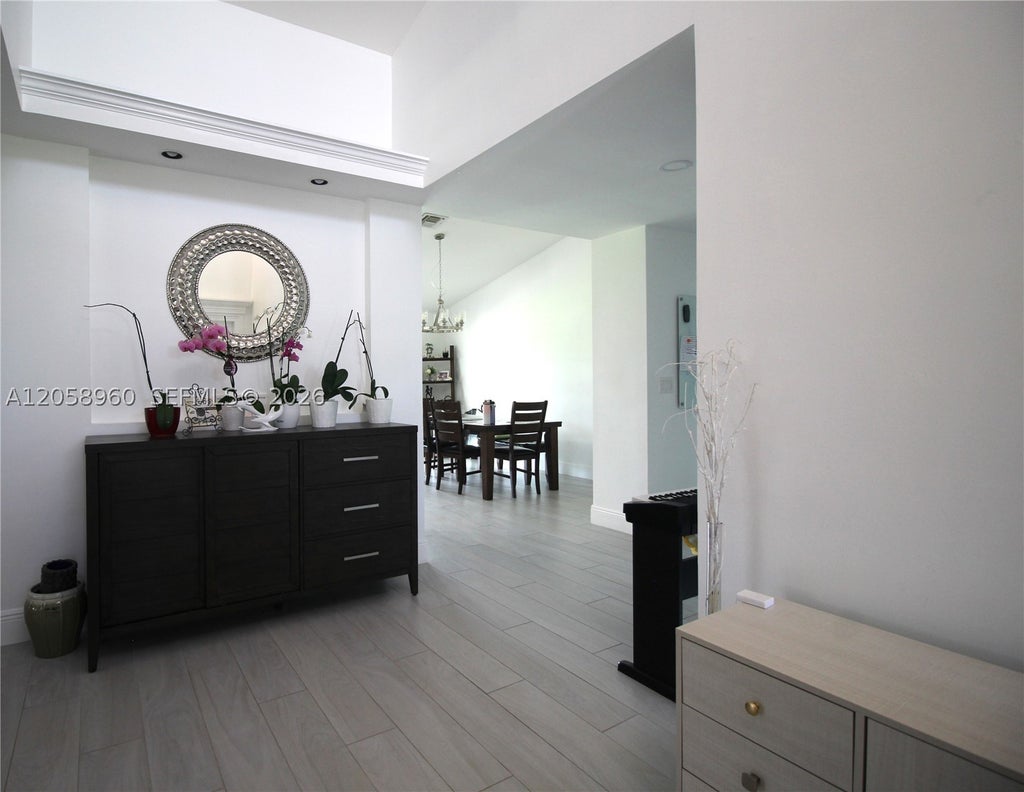 Photo of 6486 Woodbury Rd, Boca Raton, FL 33433 (MLS # A12058960)