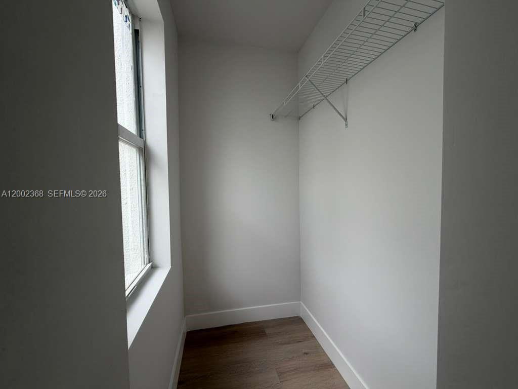 BEACON MANOR - Residential Lease