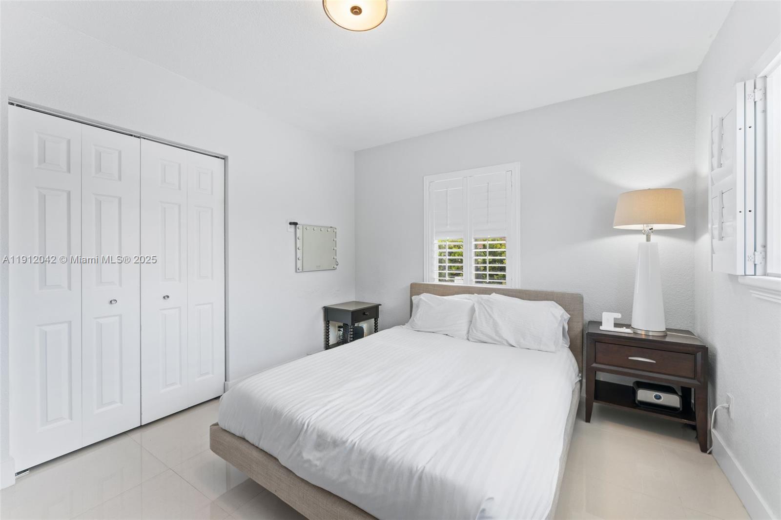 TAMIAMI ACRES PLAN 2 - Residential Lease