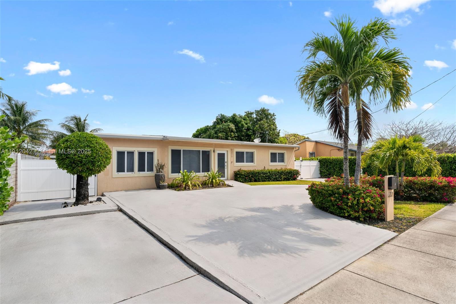 TAMIAMI ACRES PLAN 2 - Residential Lease