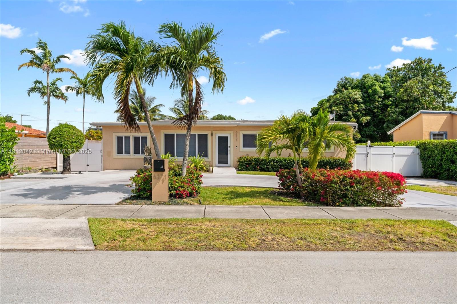 TAMIAMI ACRES PLAN 2 - Residential Lease